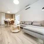 Smilga & Kopa - Mano Jura 2 Kunigiskiai - By Hello Sea Homes Butas *