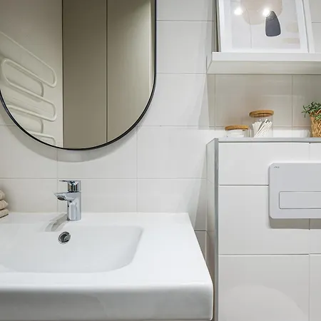 Smilga & Kopa - Mano Jura 2 Kunigiskiai - By Hello Sea Homes