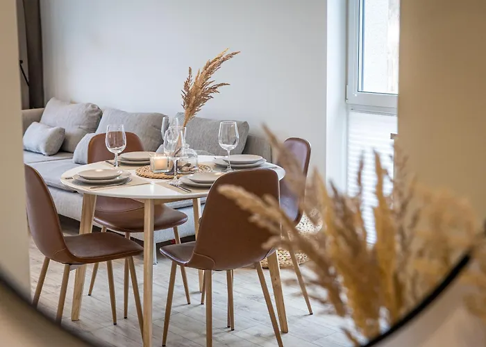 Smilga & Kopa - Mano Jura 2 Kunigiskiai - By Hello Sea Homes *